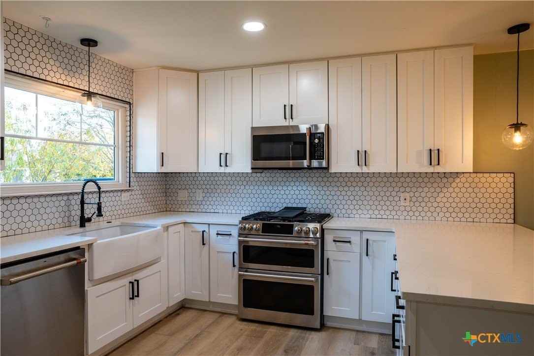 9828 Briar Ridge Drive - Photo 6 of 17