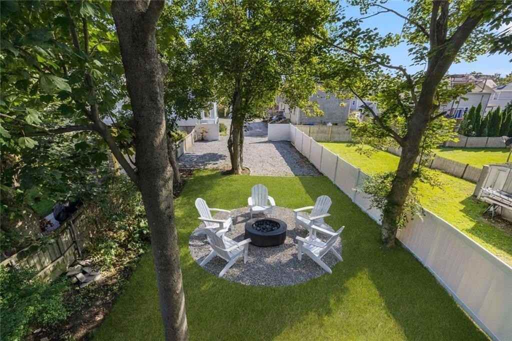 7 Sheffield Avenue #B - Photo 3 of 41