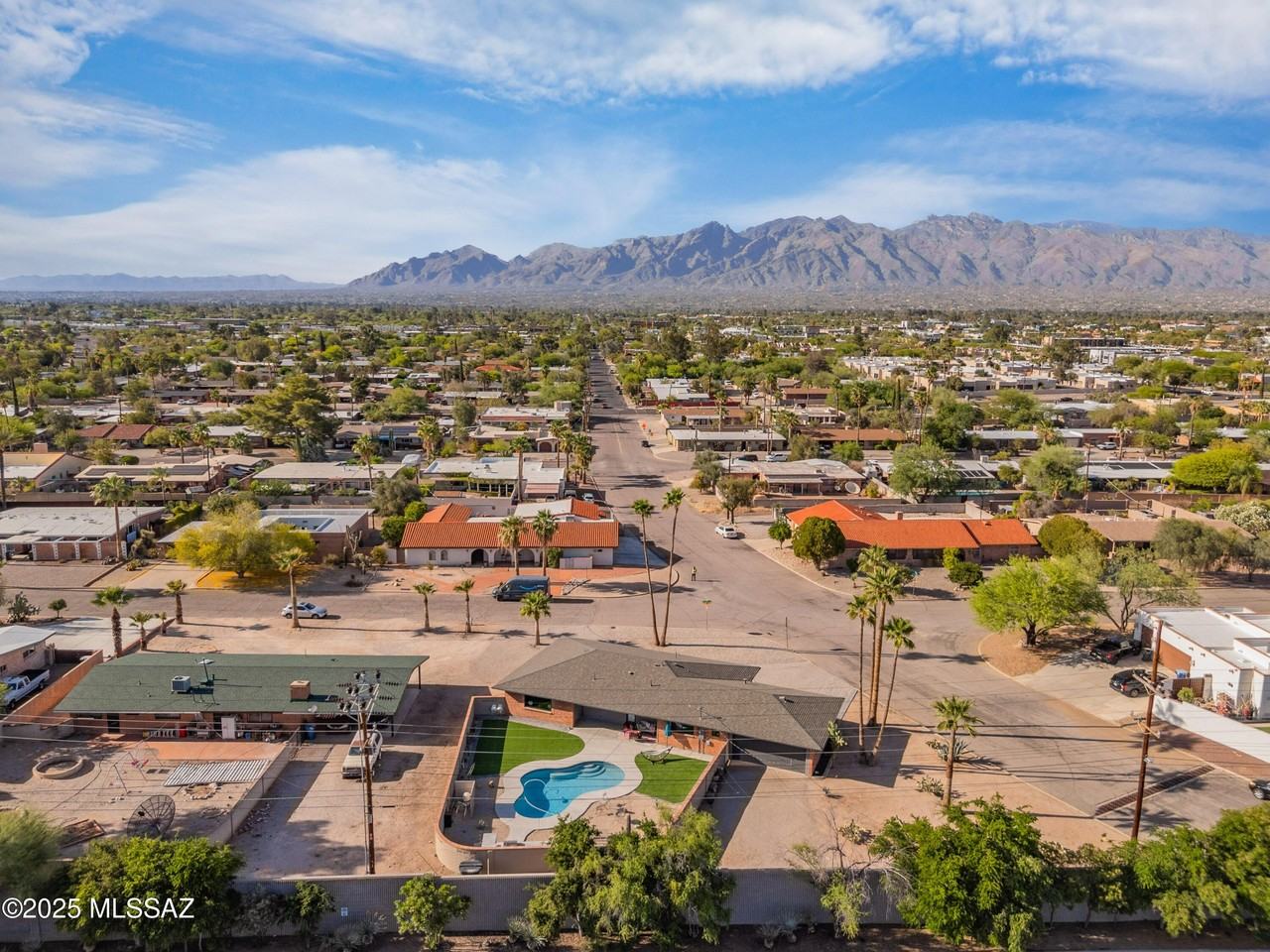 3454 East Calle Del Prado - Photo 3 of 24