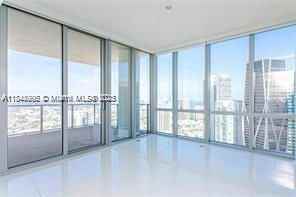 851 Ne 1st Ave - Photo 7 of 8