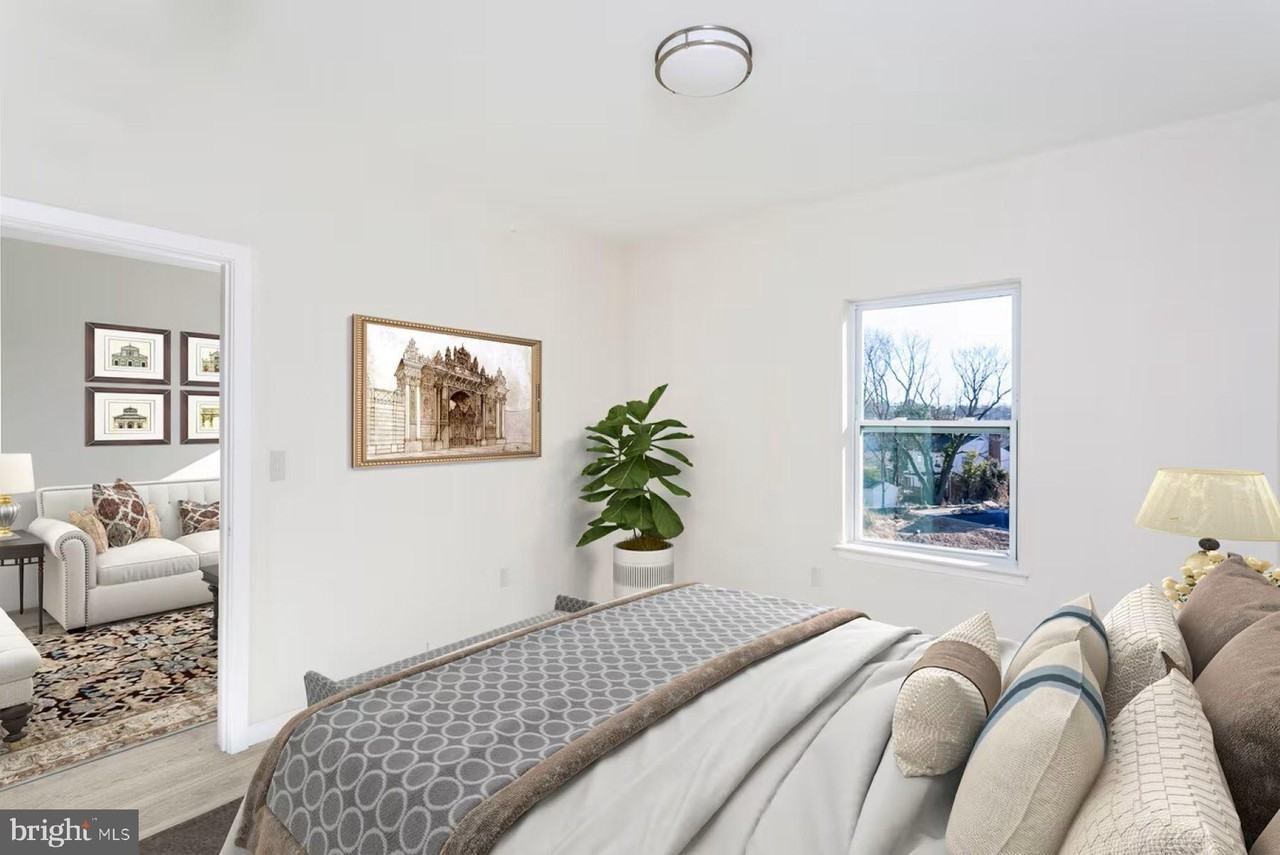 4907 Hamilton Ave Unit B #B - Photo 7 of 13