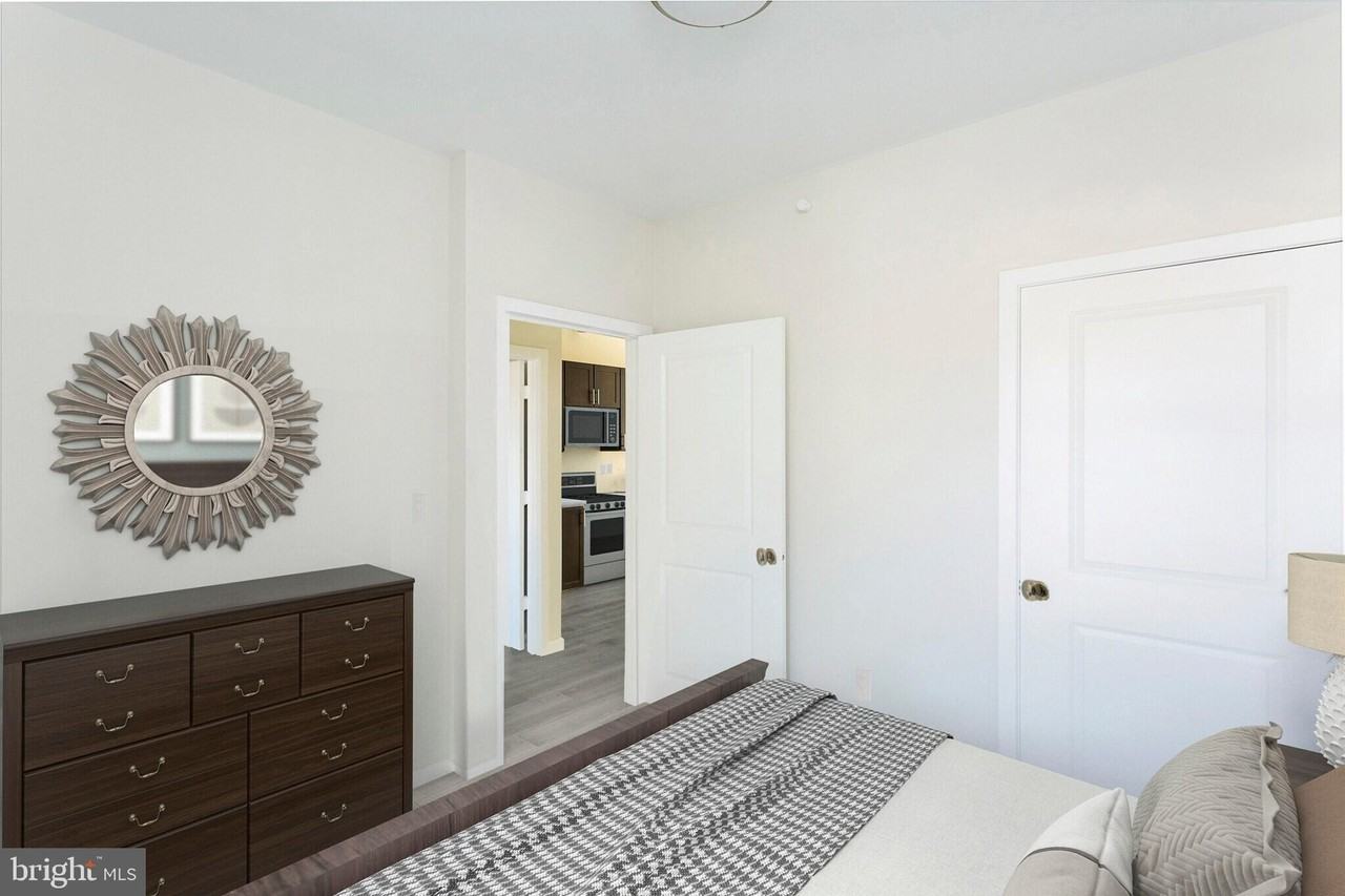 4901 Hamilton Avenue #B - Photo 4 of 10