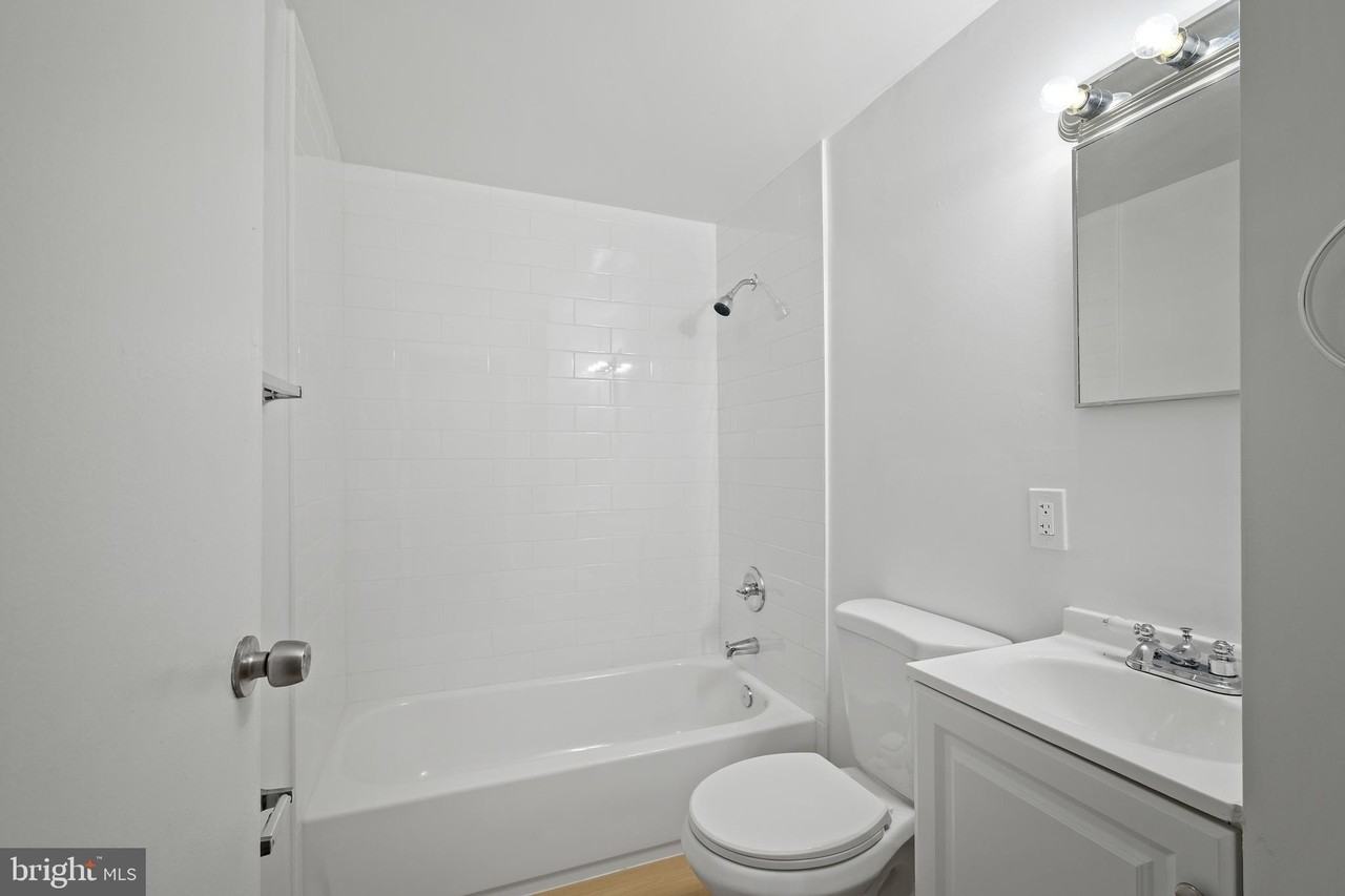 817 5th Avenue - Photo 6 of 29