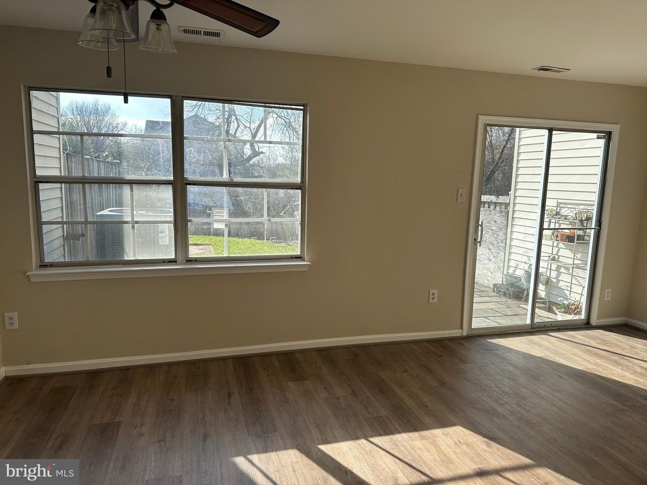 9637 Axehead Court - Photo 2 of 10