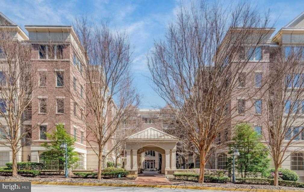 10205 Wincopin Circle #302 - Photo 2 of 23