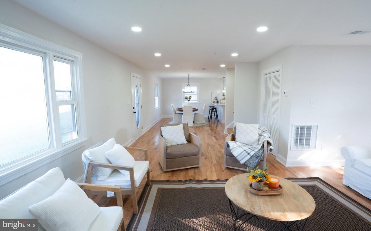 6354 Loudon Avenue - Photo 4 of 43