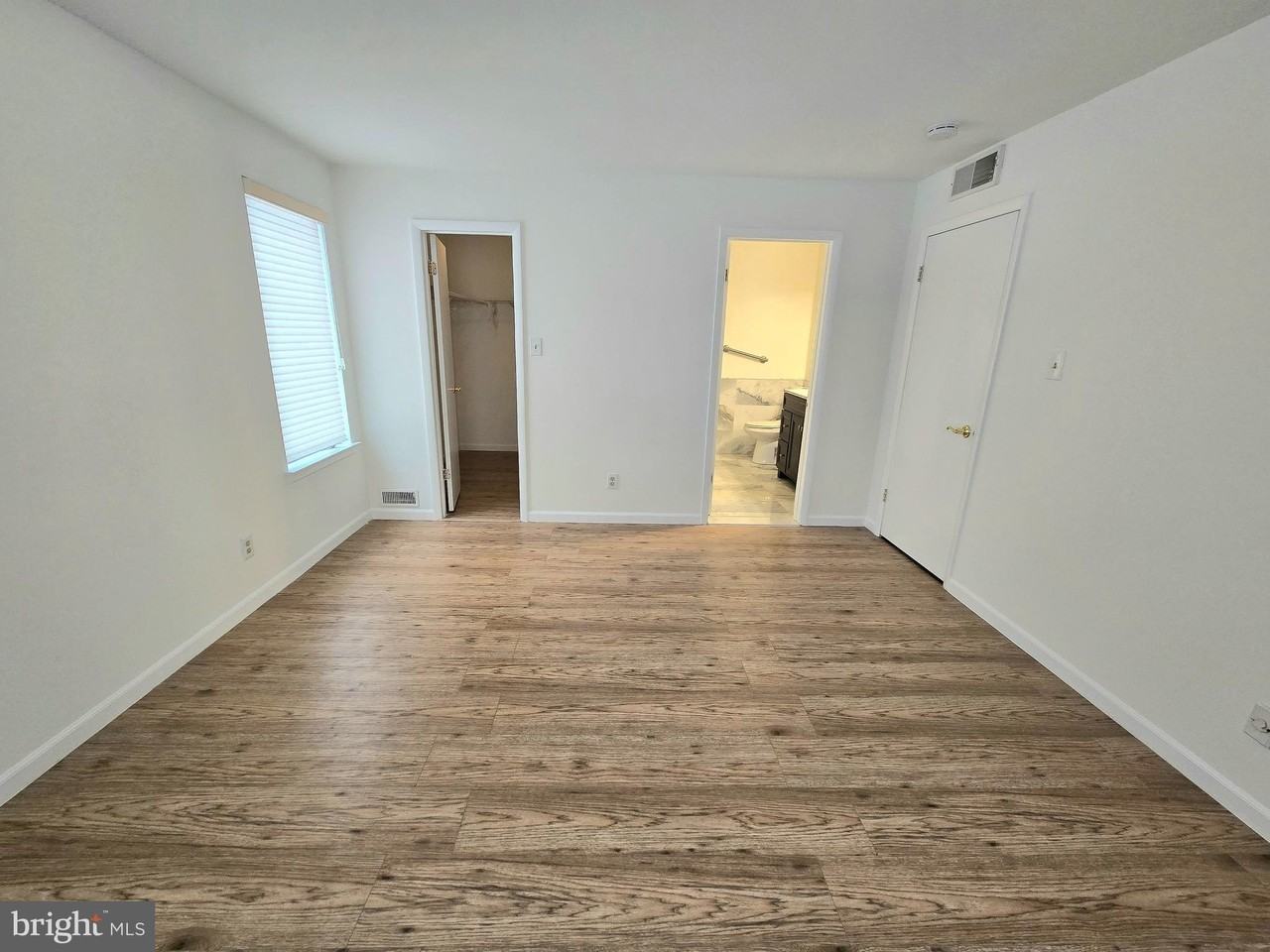 1951 The Woods Ii - Photo 6 of 12