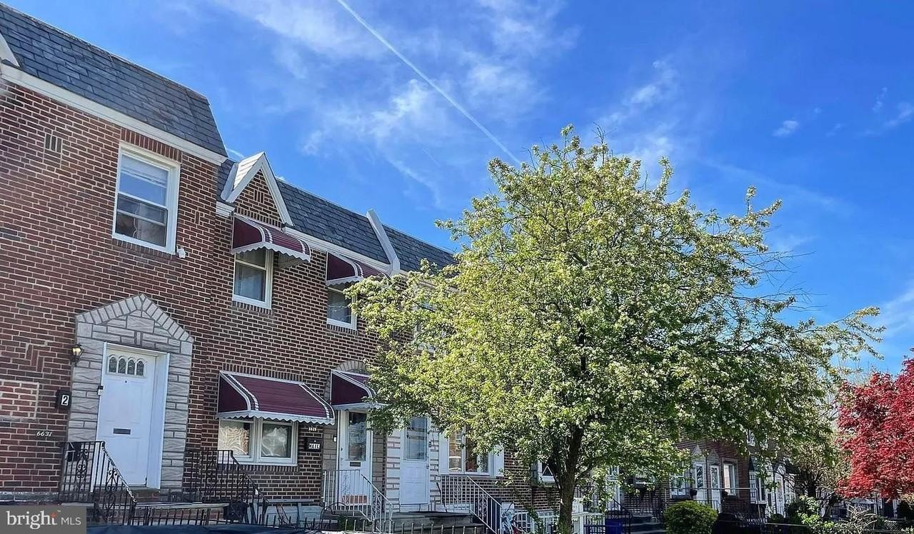 6631 Erdrick Street - Photo 5 of 7