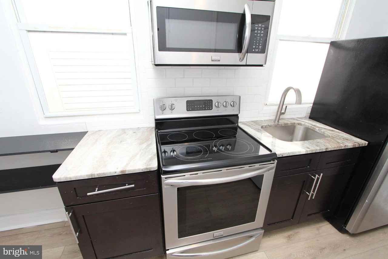 2019 North 2nd Street - Photo 4 of 16