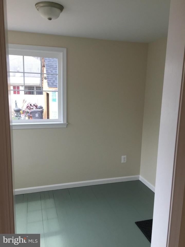 8904 Cherry Street - Photo 7 of 26