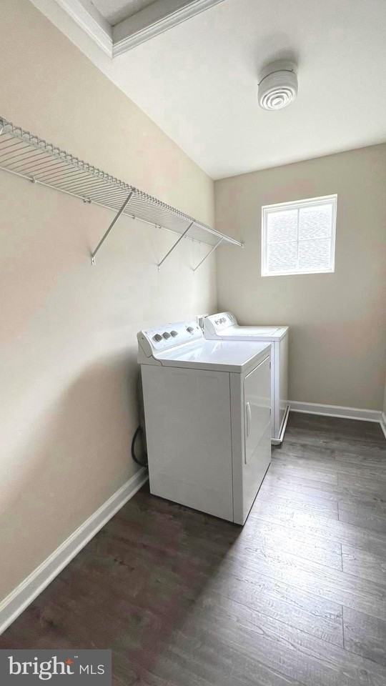 9008 Hanson Grove Court - Photo 5 of 13