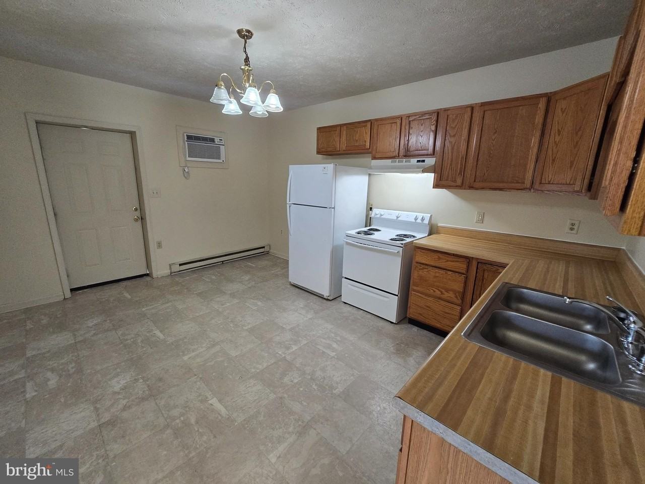 8005 Williamsport Pike #2 - Photo 3 of 17