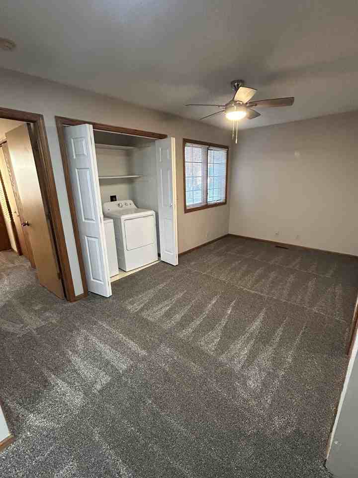 5500 South 31st Street #5500 - Photo 5 of 11