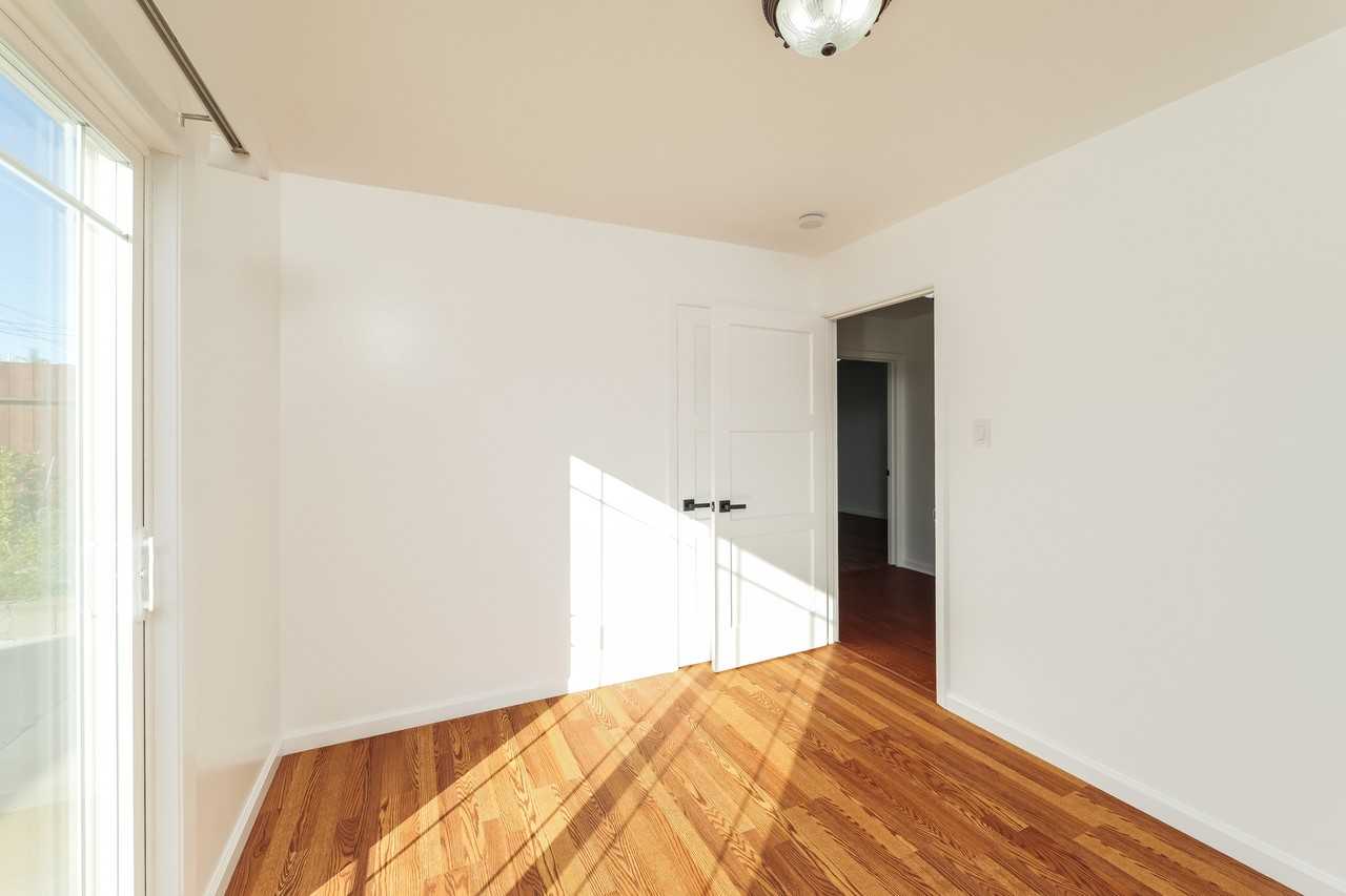 30 Graystone Drive #30 - Photo 5 of 16