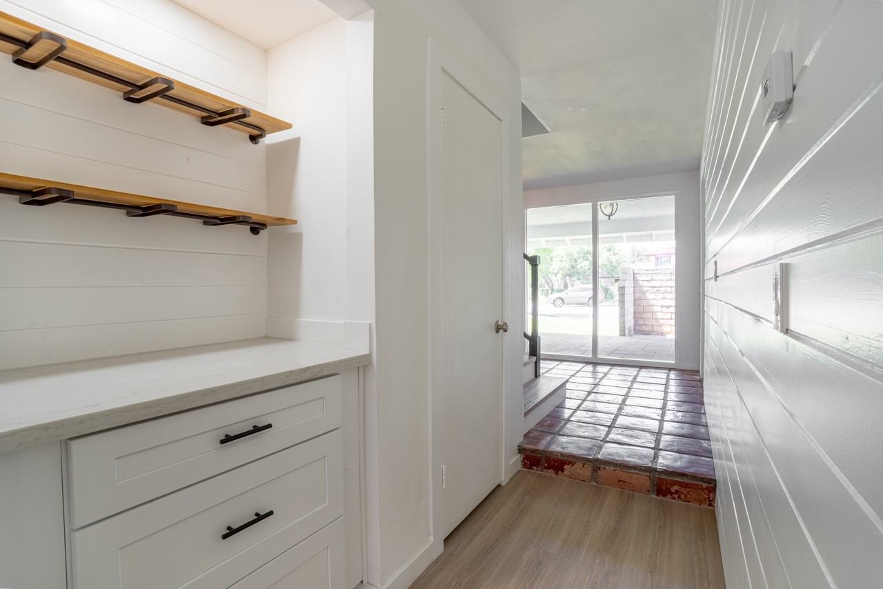 Bridgegate Street - Photo 5 of 23