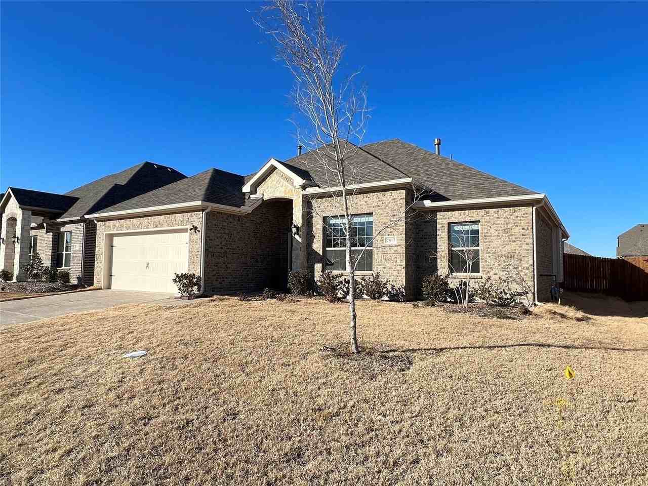 2813 Pronghorn Dr - Photo 2 of 23