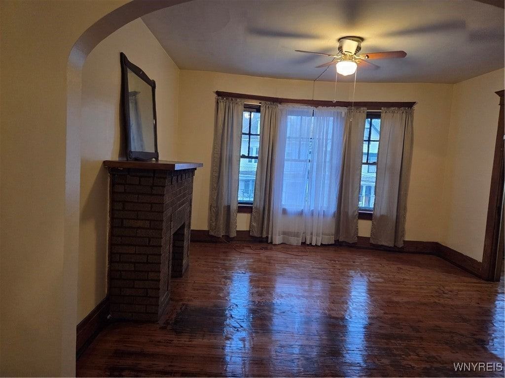 168 Rodney Ave - Photo 2 of 18