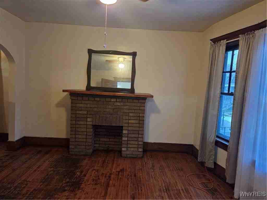 168 Rodney Ave - Photo 4 of 18