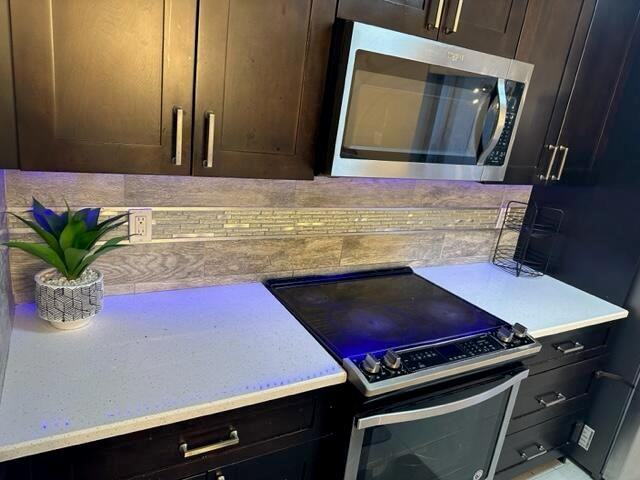 5584 Northwest 59th Place - Photo 3 of 37