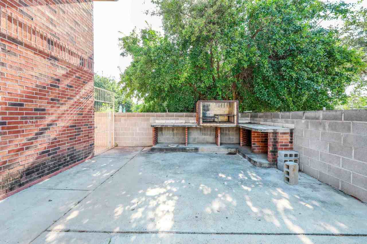 2220 Santa Cleotilde Avenue - Photo 4 of 23