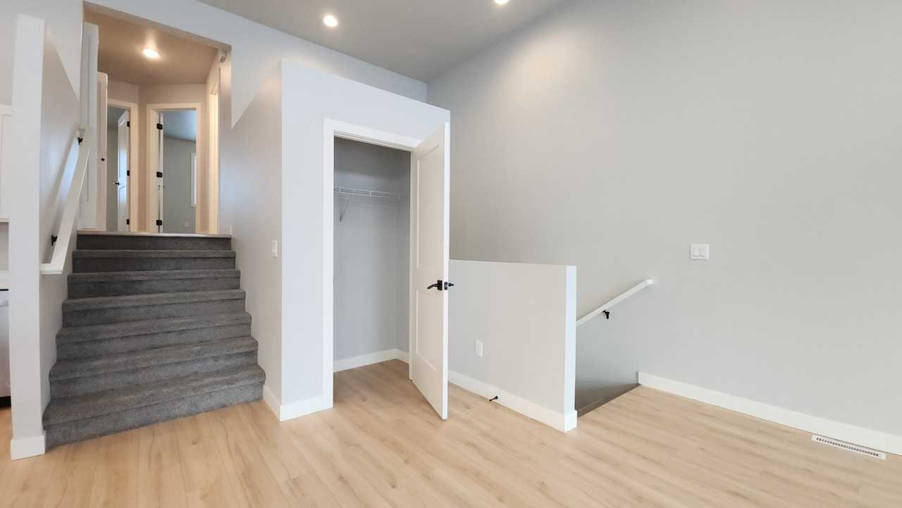 6728 66 Street South #1 - Photo 6 of 36