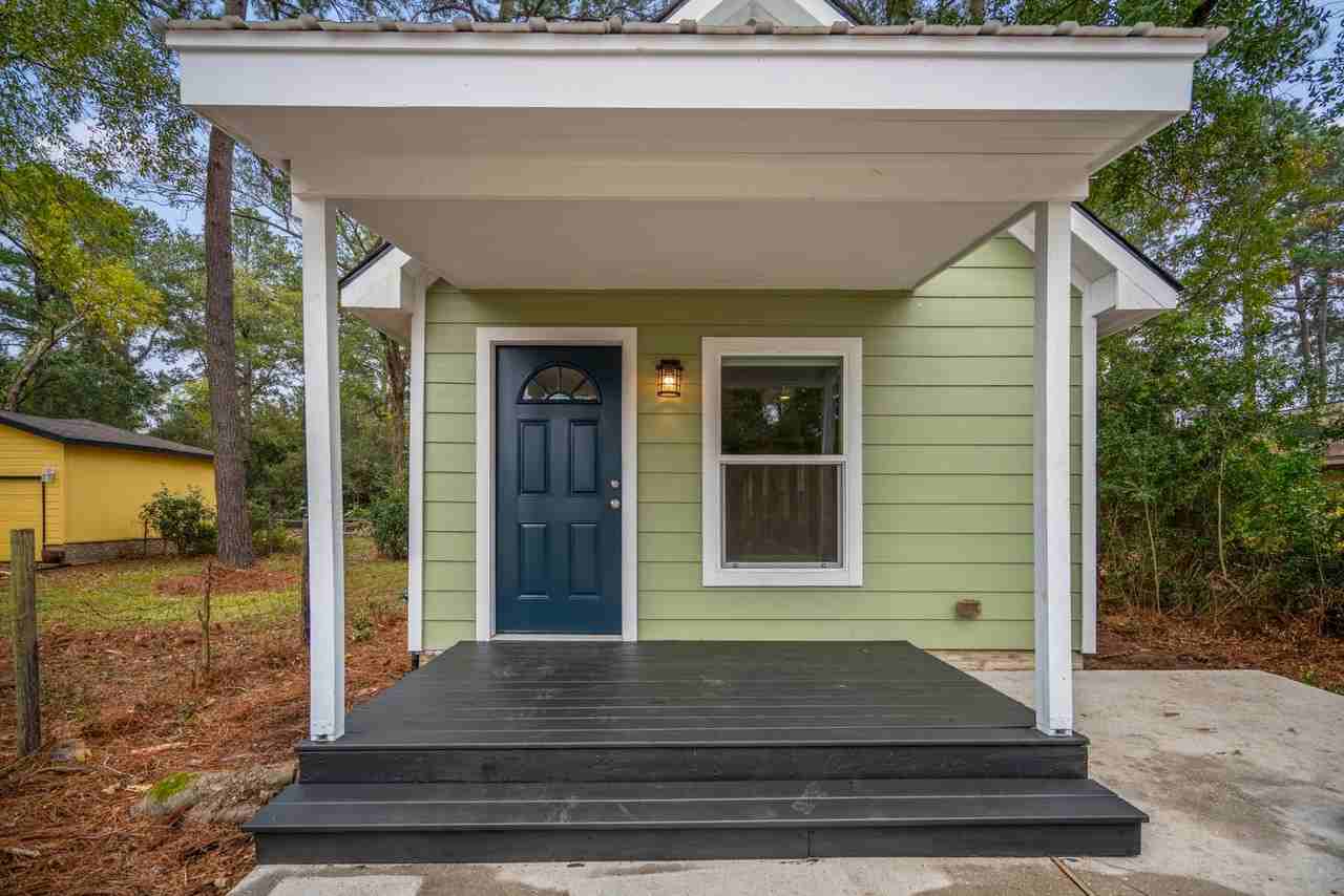 628 Foster Street - Photo 2 of 49