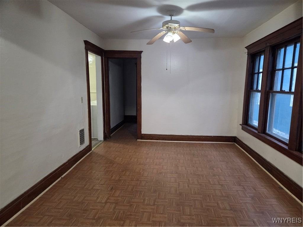 168 Rodney Ave - Photo 2 of 13