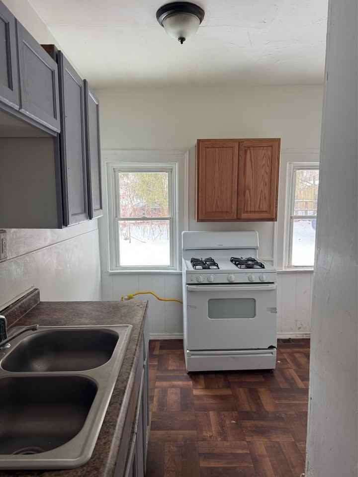 1124 Dudley Avenue #1 - Photo 6 of 6