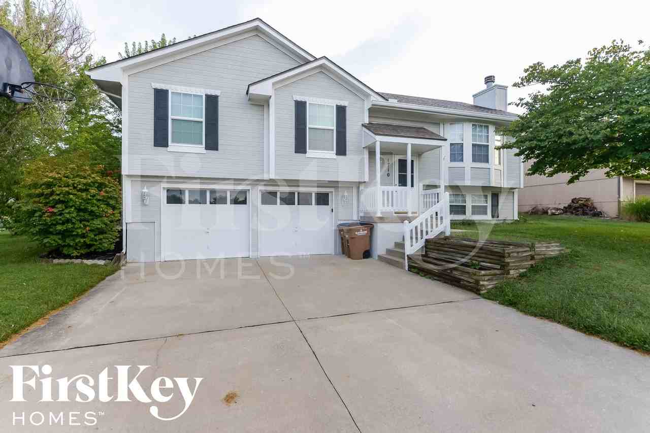 1710 Johnston Drive - Photo 2 of 15