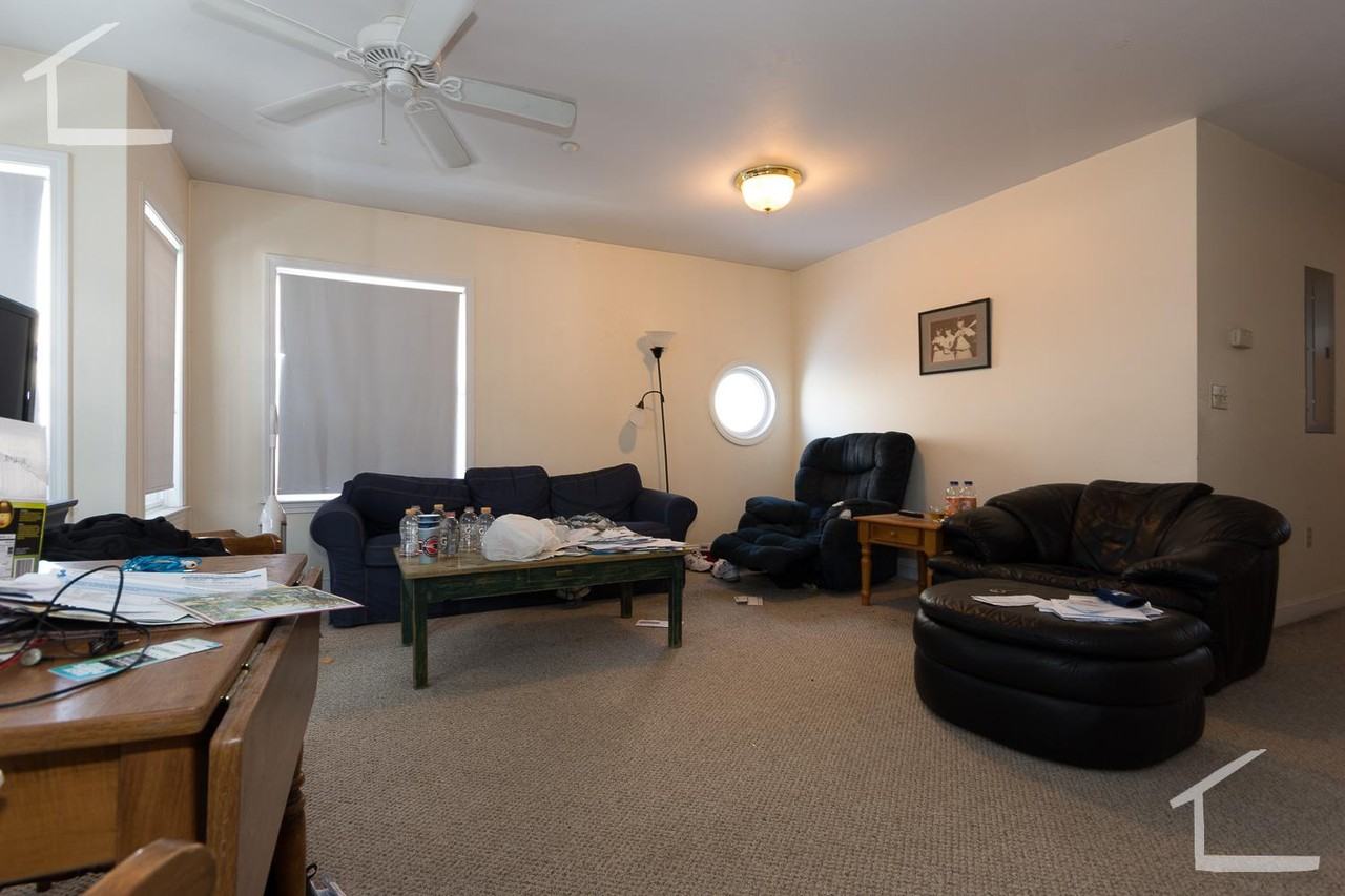 8 Glencoe Street #1 - Photo 3 of 5