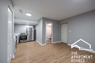 6954 N Greenview Ave #100 - Photo 1 of 1