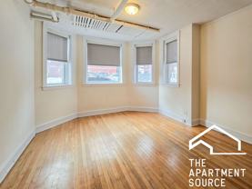 2206 W Foster Ave #GDN - Photo 1 of 1