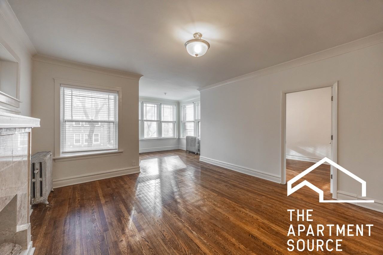 1432 W Jonquil Ter #2