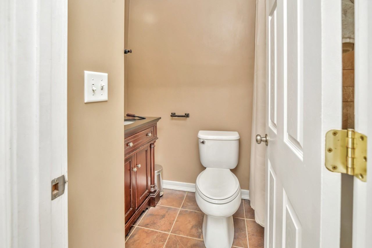 Pearl St #3 - Photo 5 of 7