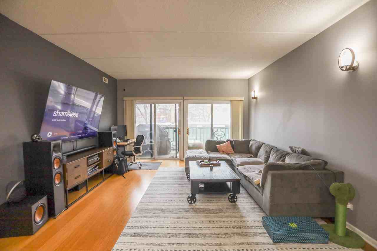 4625 W Lawrence Ave #203 - Photo 2 of 14