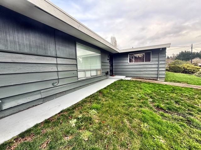 318 East 28th Street #1 - Photo 4 of 41