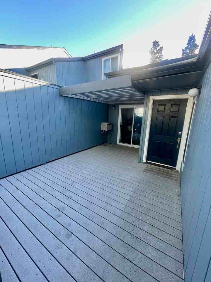 204 Rockwood Drive #1 - Photo 3 of 19