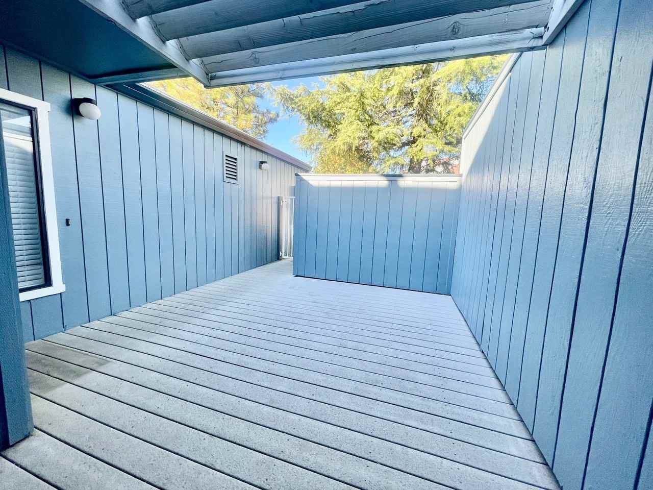 204 Rockwood Drive #1 - Photo 5 of 19