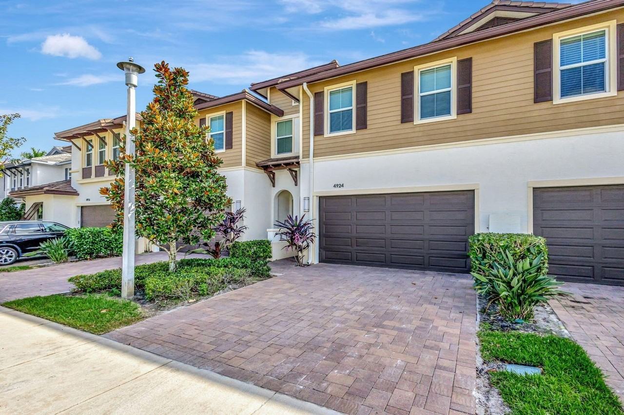 4924 Pointe Midtown Way