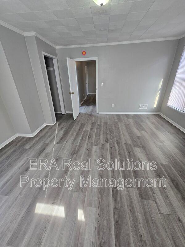 1892 Denune Avenue - Photo 2 of 12