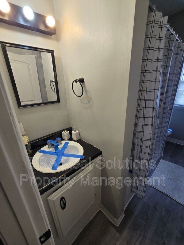 1892 Denune Avenue - Photo 7 of 12