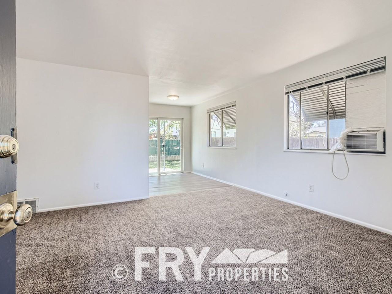 3604 West 90th Place - Photo 3 of 16