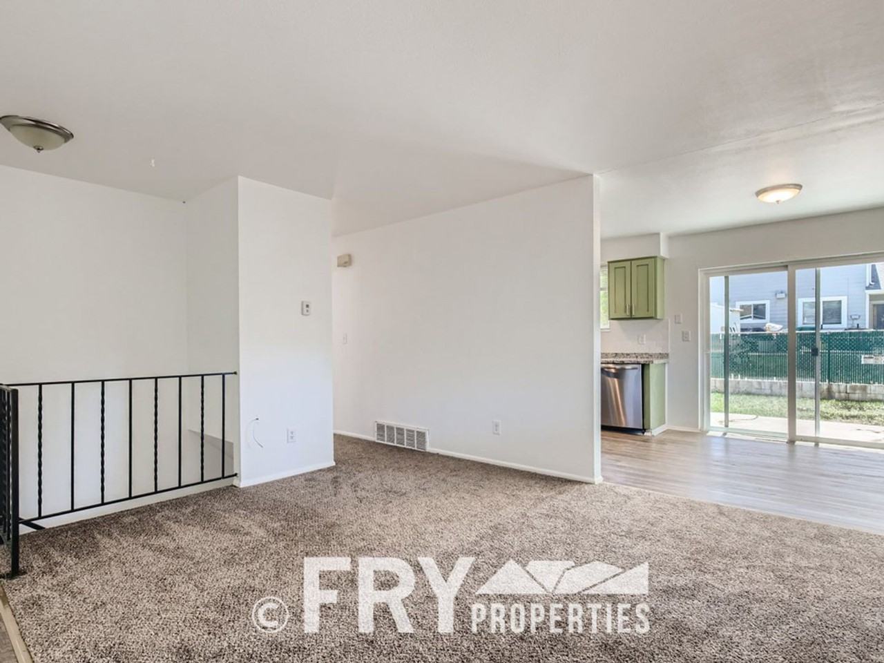 3604 West 90th Place - Photo 5 of 16