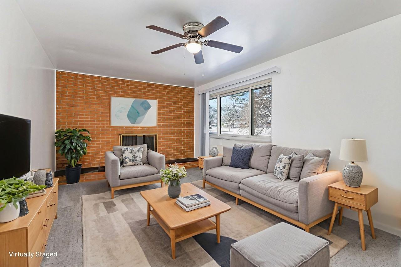 513 Wilson Drive - Photo 4 of 39