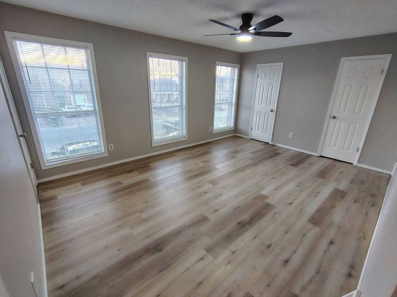 2782 W Hickory Blf - Photo 6 of 8