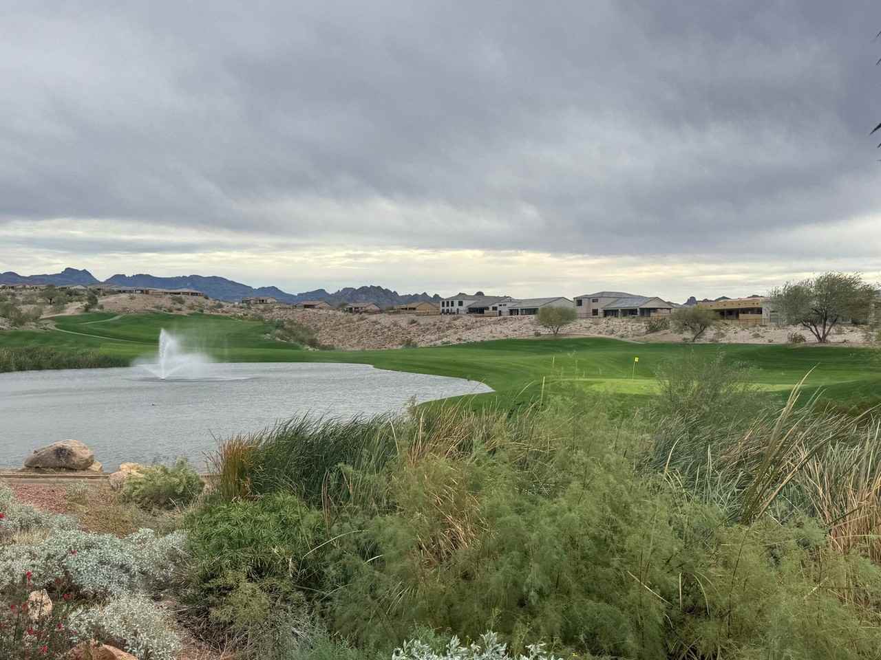 3111 Esmerelda Dr - Photo 2 of 38