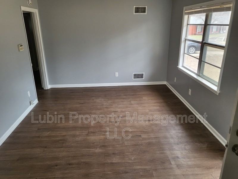 2028 Belover Dr - Photo 3 of 7