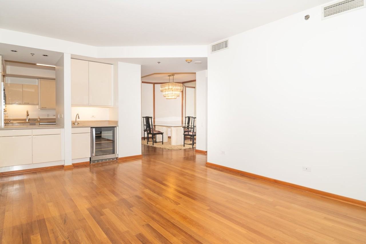 1080 South Beretania Street #704 - Photo 4 of 19