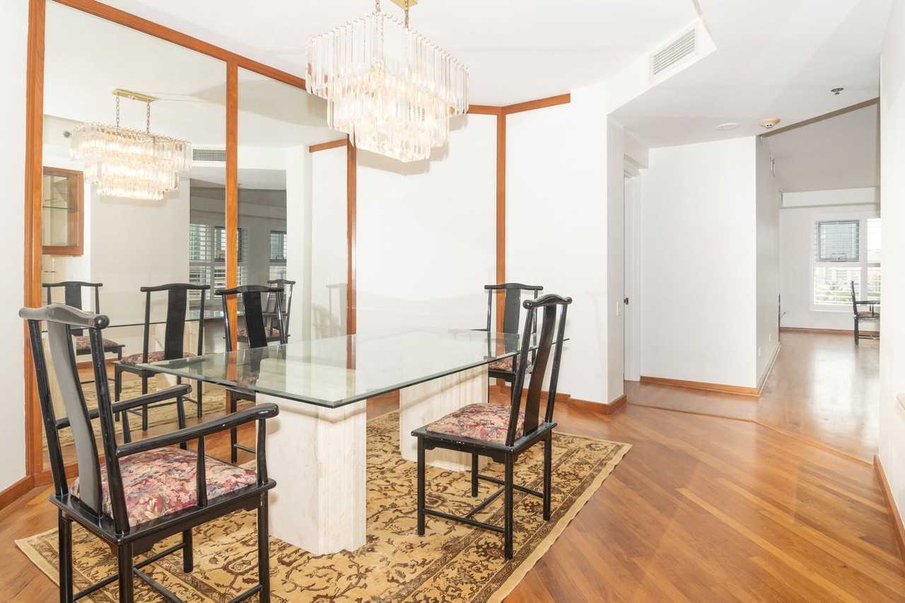 1080 South Beretania Street #704 - Photo 5 of 19