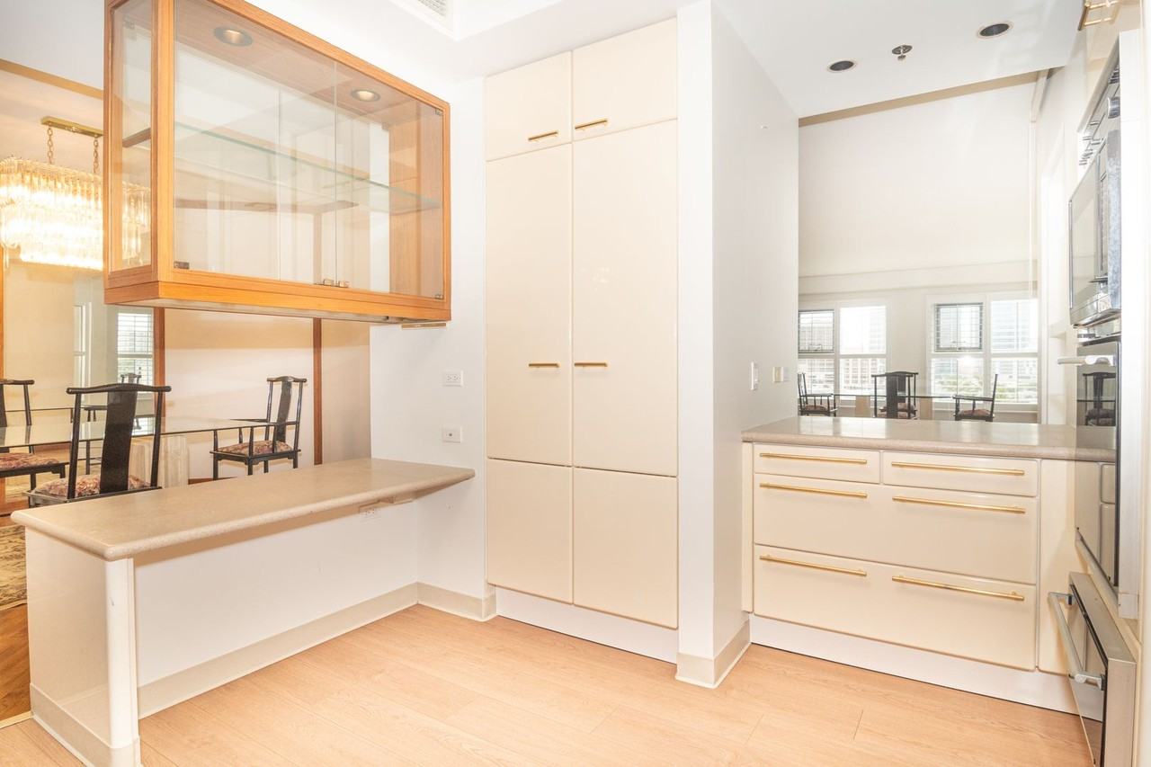 1080 South Beretania Street #704 - Photo 7 of 19